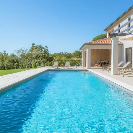 Villa Frida In Vizinada, Porec By Istrabook Vranje Selo